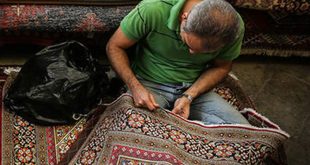 در کوچه‌پس‌کوچه‌های بازار فرش